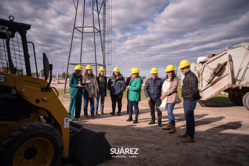 Visita a la planta local de tratamiento de RSU