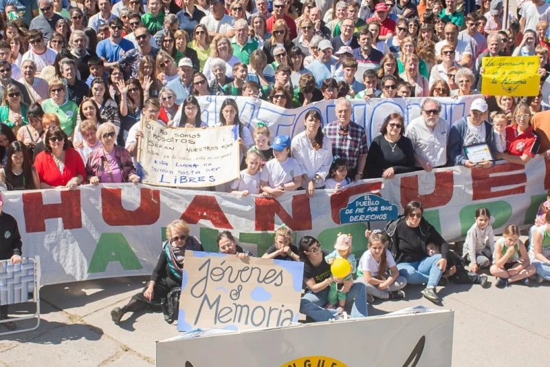 Autonomía de Huanguelén: “40 años de democracia, 70 años de lucha”