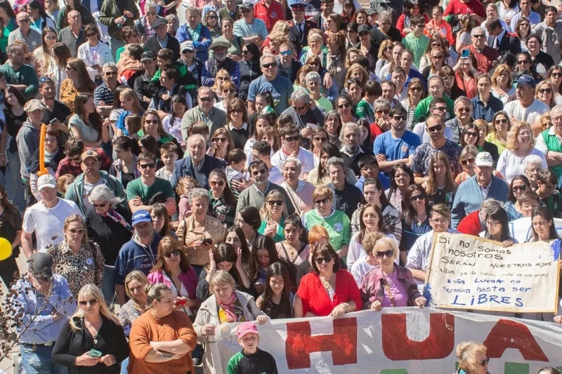 Autonomía de Huanguelén: “40 años de democracia, 70 años de lucha”