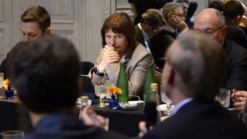 Bullrich presentó a su equipo de gobierno: De la Torre, Pinedo y Lospennato, entre los elegidos