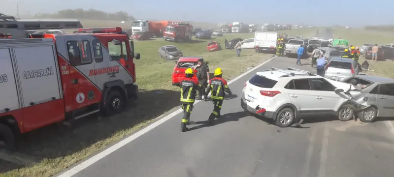 El accidente dejó 80 heridos y un muerto. (Foto: Rosario 3).