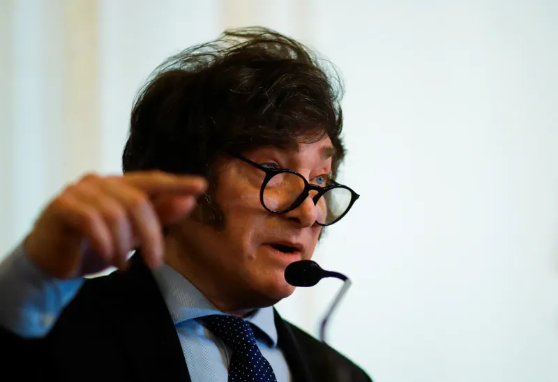 Javier Milei en el foro económico de Buenos Aires. (Foto: REUTERS/Agustin Marcarian)