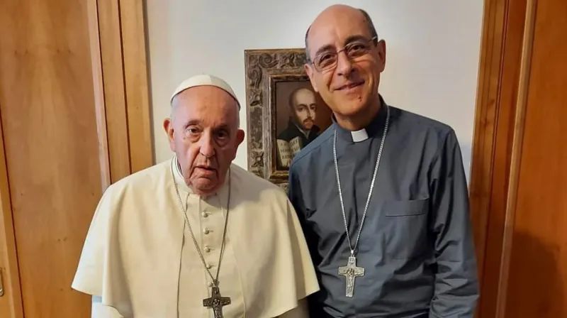 Un hombre clave de la Iglesia puso en duda la visita del papa Francisco a la Argentina