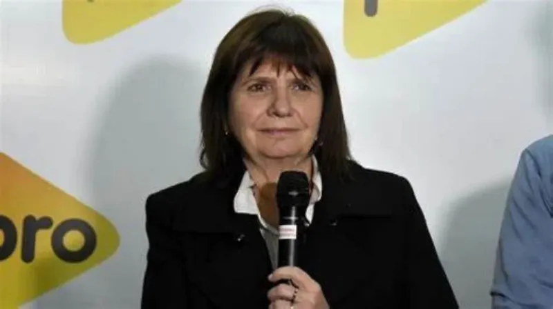  PATRICIA BULLRICH.