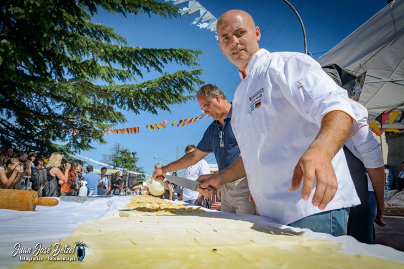 El Cronista invita a visitar la colonia alemana que tiene el récord del strudel más largo de Argentina