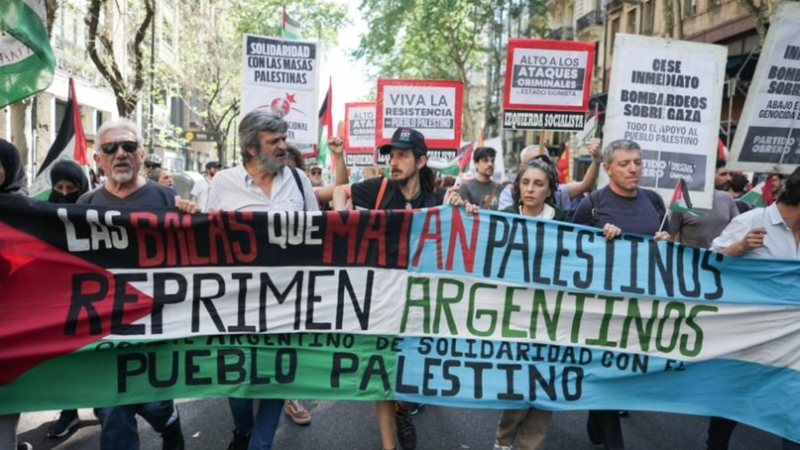 Masiva marcha en la Ciudad de Buenos Aires para apoyar a Israel tras los ataques terroristas de Hamas