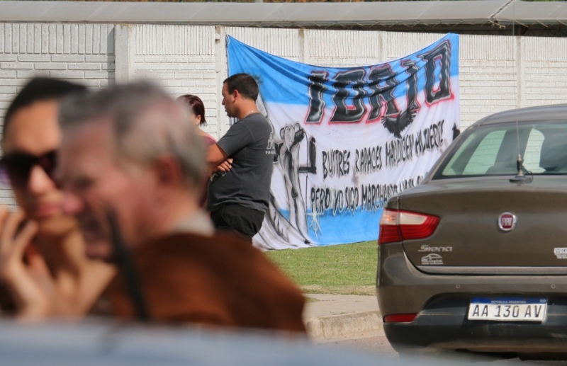 La muerte de Iorio: amigos y fans fueron al velatorio