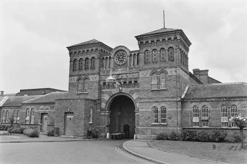  El hospital psiquiátrico de alta seguridad Broadmoor en Crowthorne, Berkshire, Inglaterra, donde estuvo internado durante nueve años. En junio de 1970 los médicos recomendaron que saliera en libertad (William Lovelace/Daily Express/Hulton Archive/Getty I