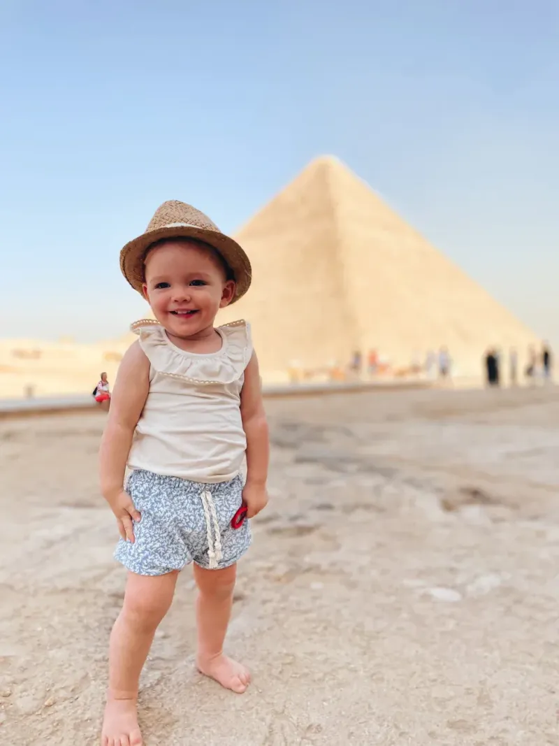  La pequeña Alma tiene un año y dos meses, y despierta ternura en cada foto que comparten sus papás