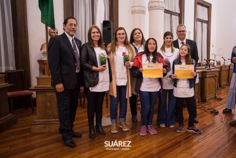 Rotary Coronel Suárez reconoció a los mejores compañeros de las escuelas primarias