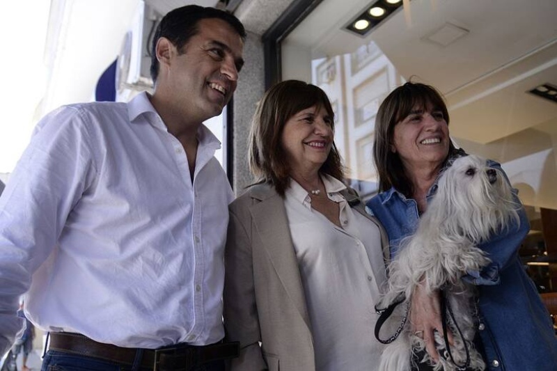 Patricia Bullrich, en San Isidro, junto al intendente electo Ramón Lanús