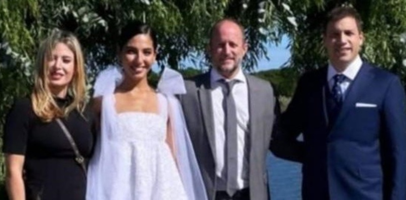   Insaurralde y Cirio, en el casamiento de Juan Pablo De Jesús con la modelo Alexia Toumikian. Todos viajaron a Punta Cana en un lujoso taxi aéreo.