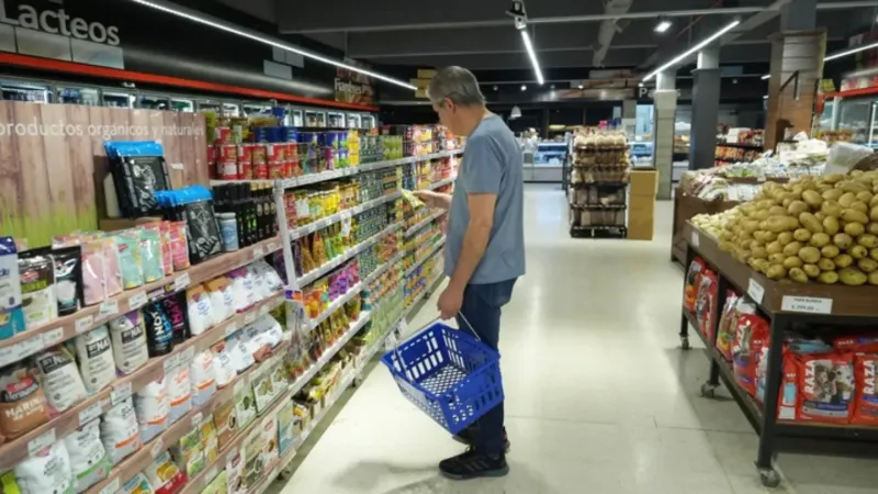 El rubro de mayor incidencia fue Alimentos y Bebidas. (Foto: NA)