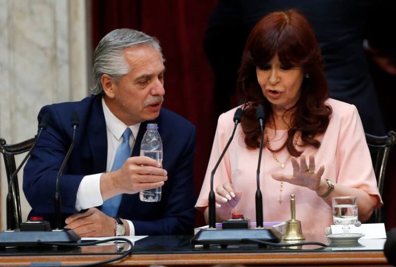 Asamblea Legislativa , el presidente Alberto Fernandez y la vice Cristina Fernandez de Kirchner en el recinto del Congreso