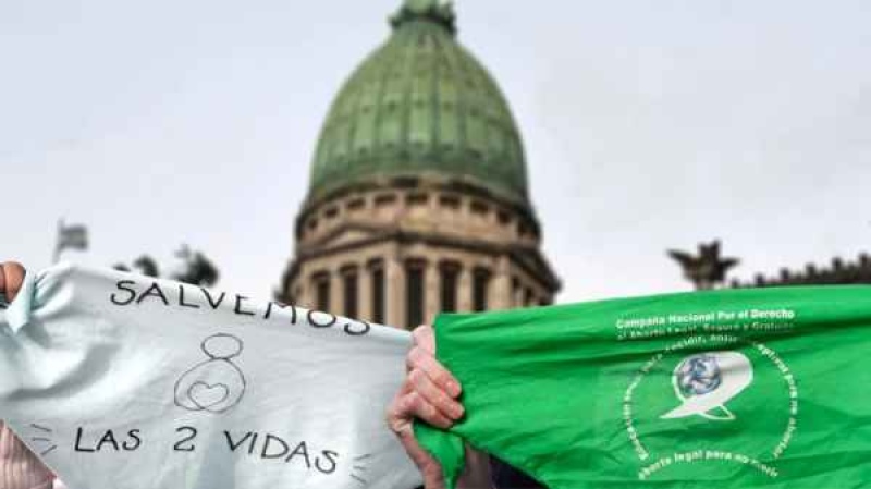 Diputados de la Libertad Avanza presentaron un proyecto para derogar la ley del aborto