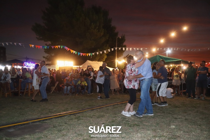 El Paseo del Riel fue el lugar convocante de la 5° edición de la Biergarden