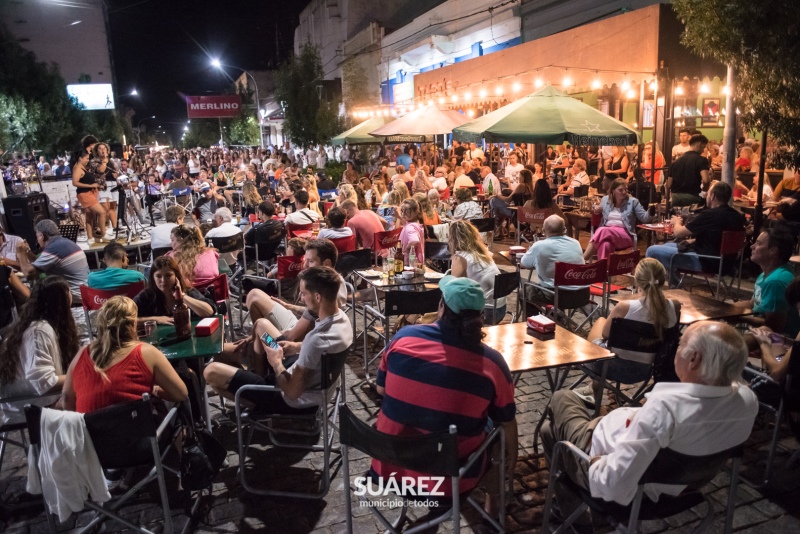 Música, buena comida y cerveza artesanal en la Feria Gastronómica