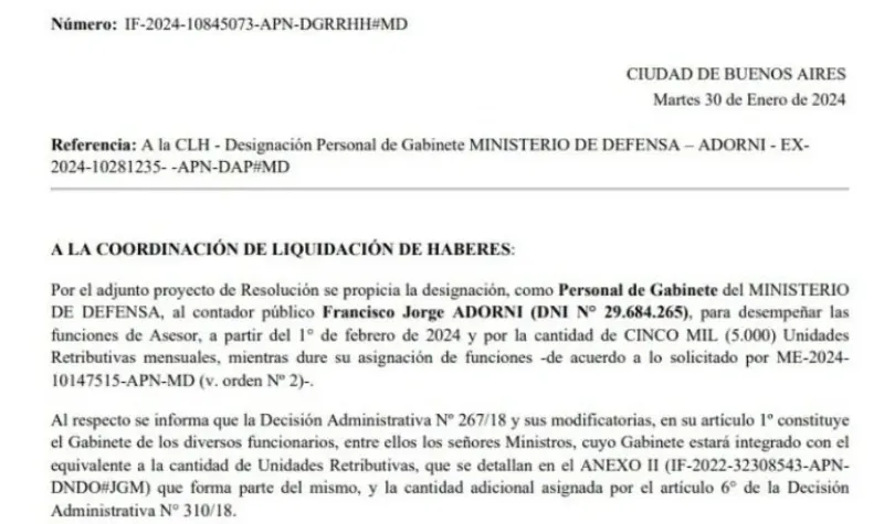 Nepotismo: confirmaron como asesor en Defensa al hermano de Manuel Adorni