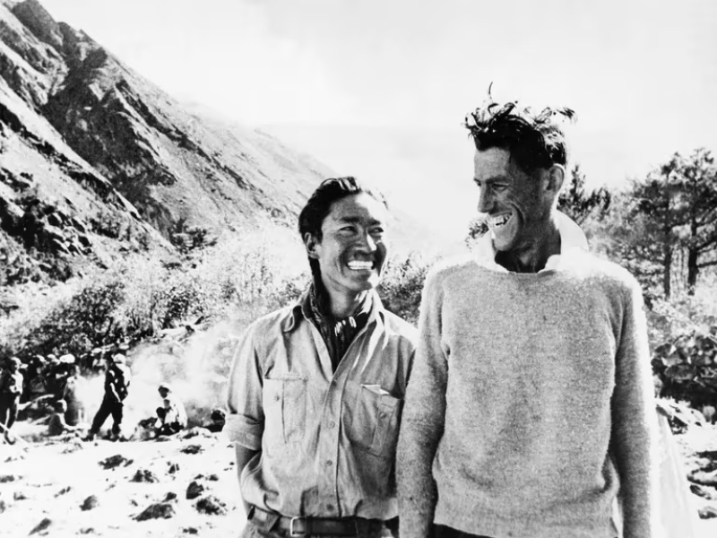  Se creía que entre los tripulantes del DC-10 se encontraba Sir Edmund Hillary, uno de los más grandes ídolos deportivos de Nueva Zelanda: fue el primer hombre en alcanzar la cima del Everest (Getty Images)