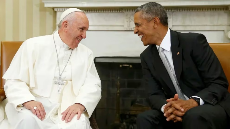  La visita del papa Francisco a Estados Unidos, donde fue recibido por el entonces presidente Barack Obama en 2015 (REUTERS/Jonathan Ernst/Archivo)